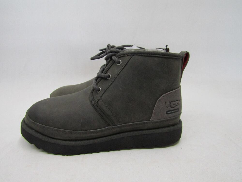 UGG Neumel II Girls Youth Size 2 Charcoal Gray Lace Up Boots